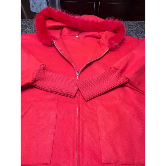 Red Zip Up Jacket Faux Fur Trim on Hood Size 2XL Runs Big NWOT - Picture 2 of 9